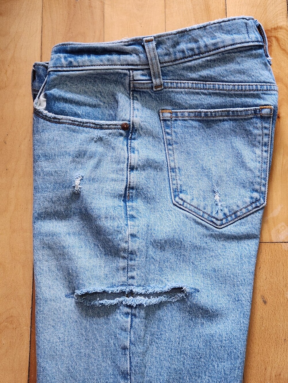 Abercrombie The 90s Baggy Low Rise Jean - 24 Long - Picture 11 of 12
